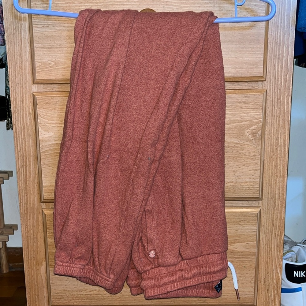 Volcom sweats